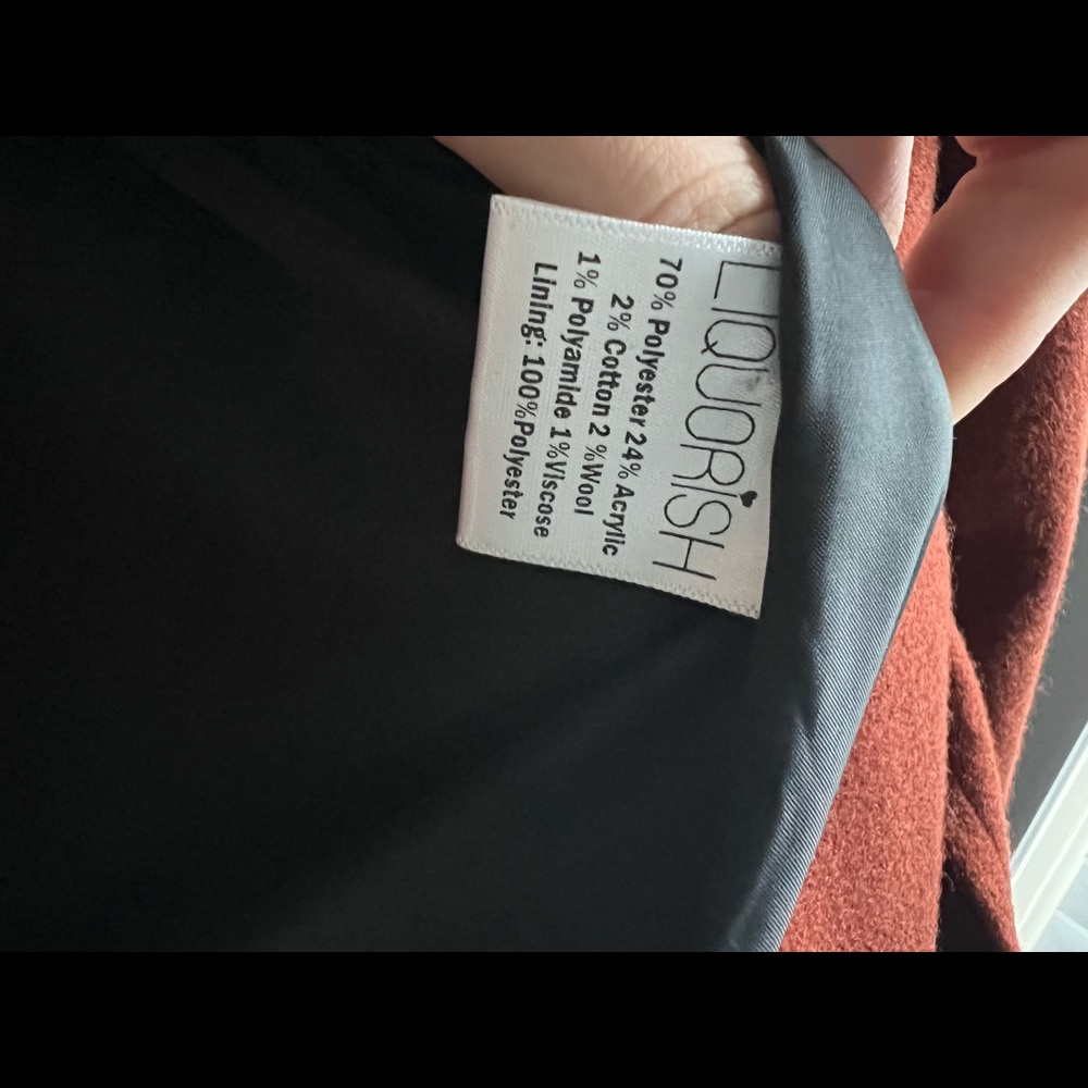 Trench Coat Size 4, Like New Condition - image 5